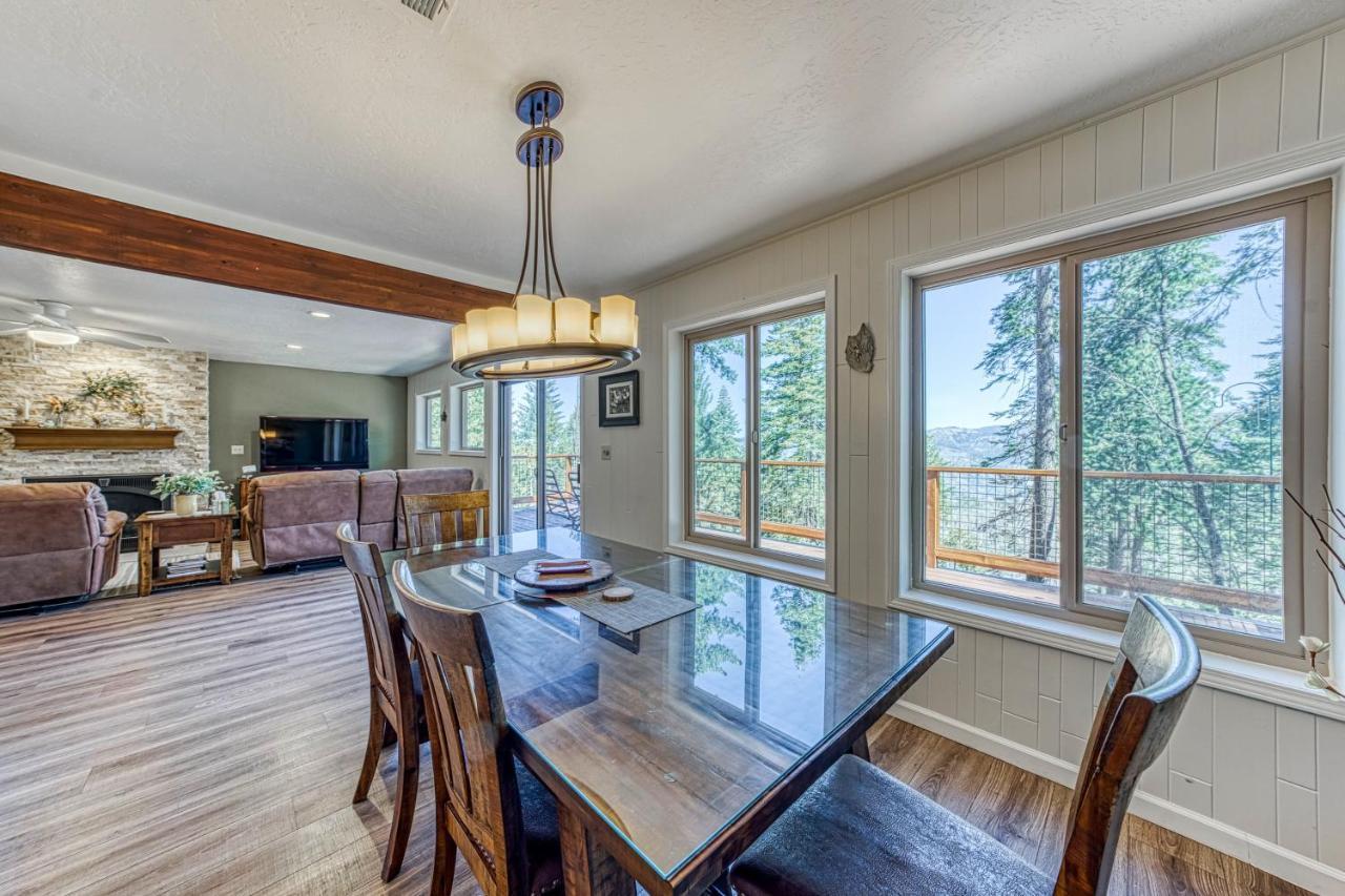 Yosemite West Family Chalet Екстер'єр фото