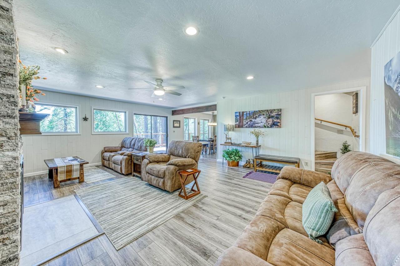 Yosemite West Family Chalet Екстер'єр фото